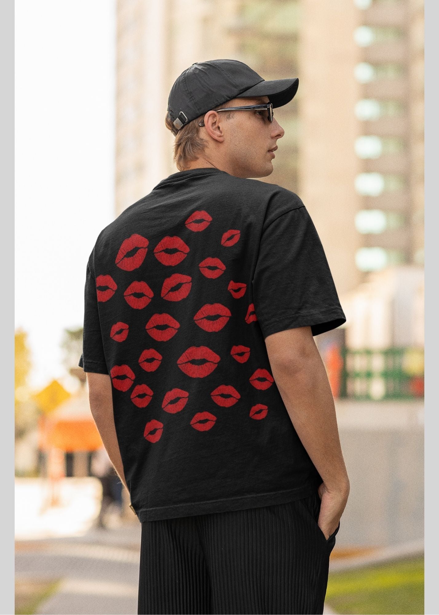 Kiss Me Premium Oversized 240Gsm Tshirt | Love